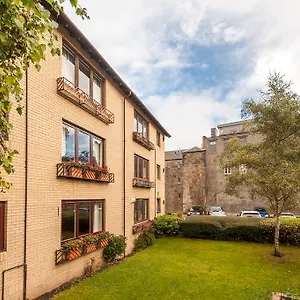 https://gilmours-entry-apartment.edinburghhotelsuk.org